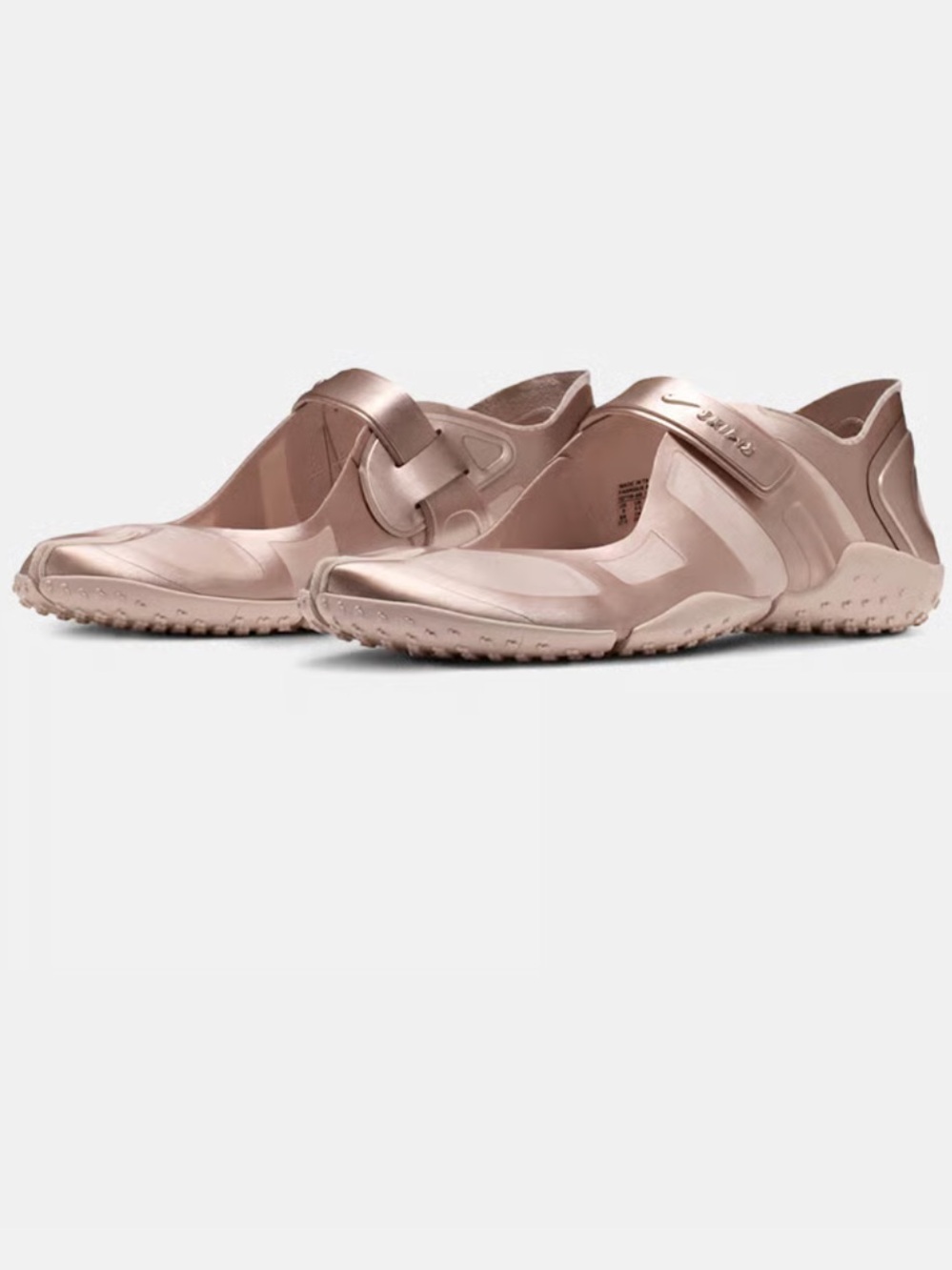NWT SKIMS Nike Air Rift Breath Tabi Rose Gold Slip-On Mary Jane Sneakers Sz 8.5